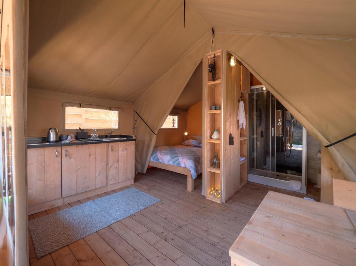 Sea Glamping Hotel Kotor Exterior photo
